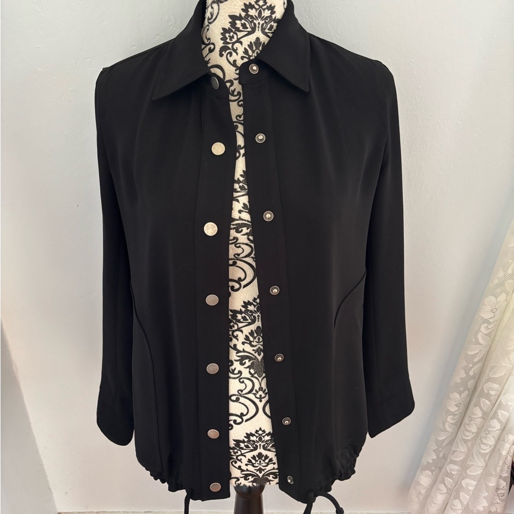 Yansi Fugel Black Snap Closure Lightweight Jacket Blouse Women’s Small Classic